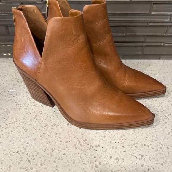 Vince Camuto Ankle Boot - Picture 3 of 5